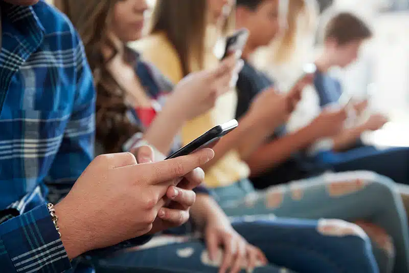 Unicef: 6 de cada 10 adolescentes en RD se sienten inseguros en internet